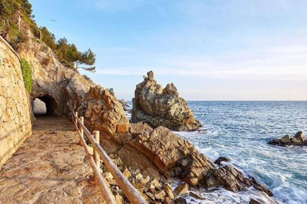 Somriu Apartament Fenals Platja Lloret de Mar Zewnętrze zdjęcie